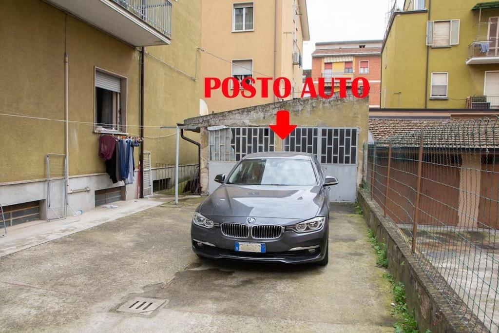 Appartamento Grazioso Con Parcheggio Privato Placência Exterior foto